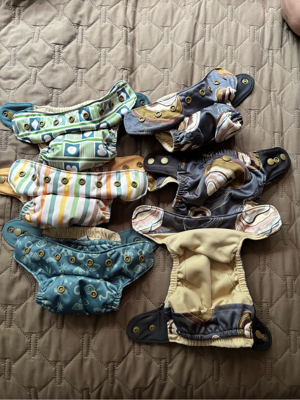 6 Kinder Cloth diapers - newborn renew premium hybrid